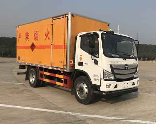 HCQ5120XQYBJ6型爆破器材運輸車1.jpg